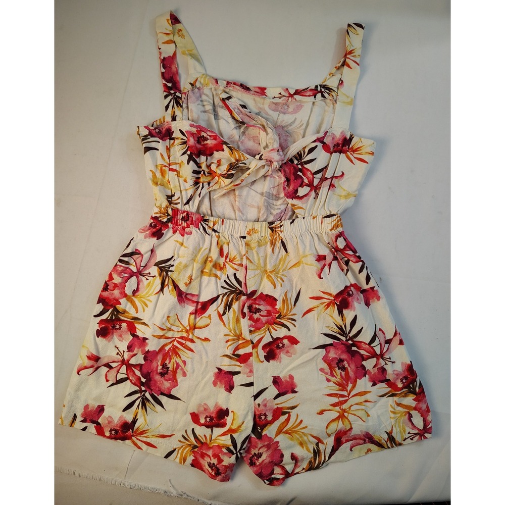One Clothing Los Angeles Floral Romper Tie Back Cutout Boho Festival Summer XS